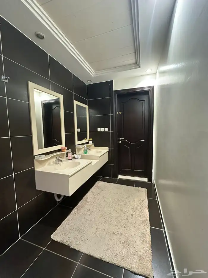 فيلا للبيع بحي الرحاب 8