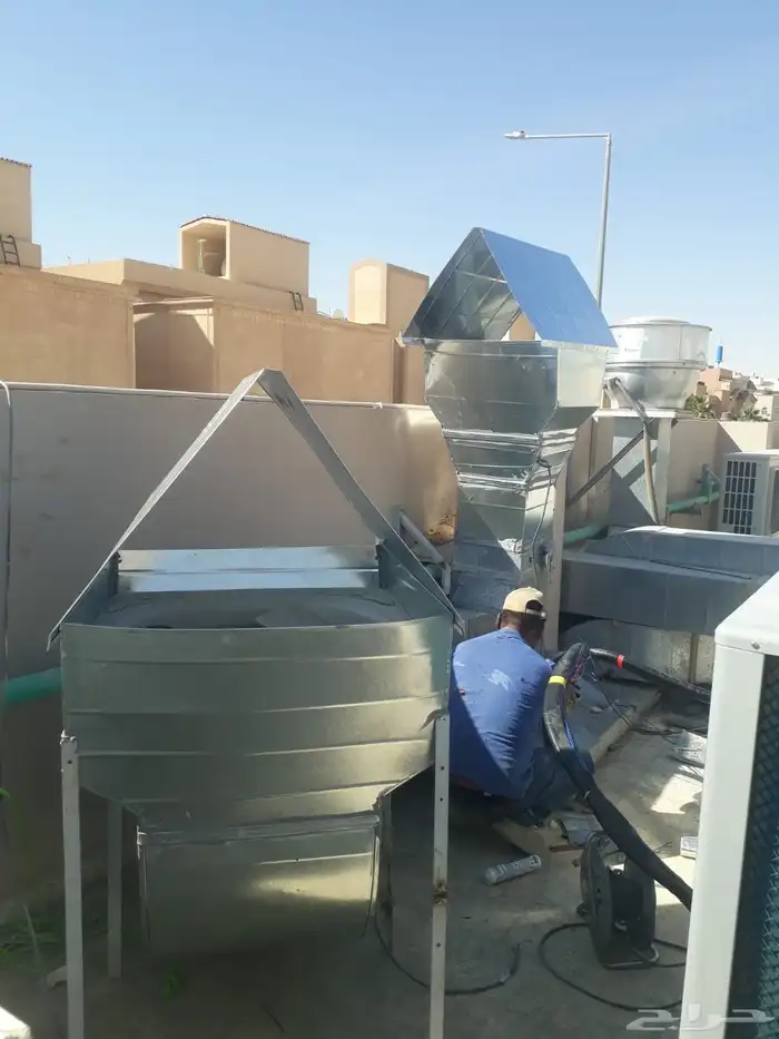 Steel Fabrication and Equipping of Restaurants Buffets and B 4