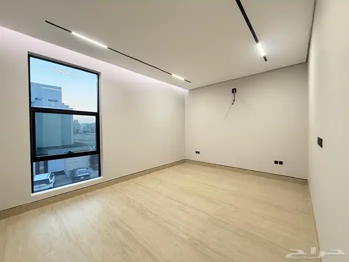 للبيع دوبلكس بمساحة 200 متر 13