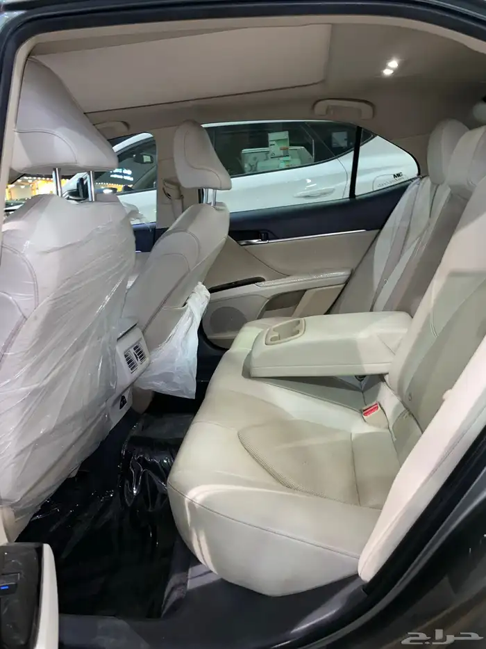 للبيع كامري 2022 قراند 6 سلندر فل كامل عبداللطيف عداد 56الف 8