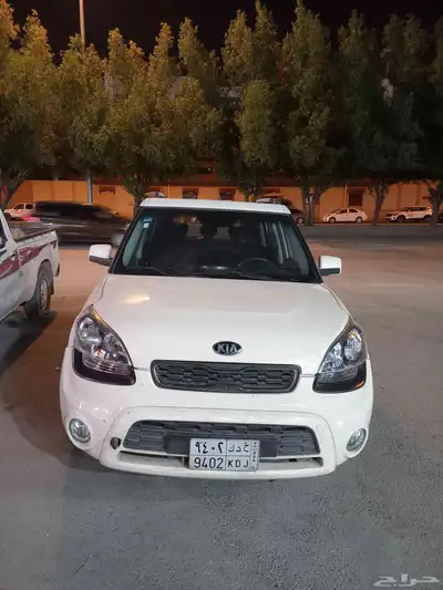 كيا سول 2014 السياره نظيفه جير ماكينه ع الشرط.. بعض الحكات index