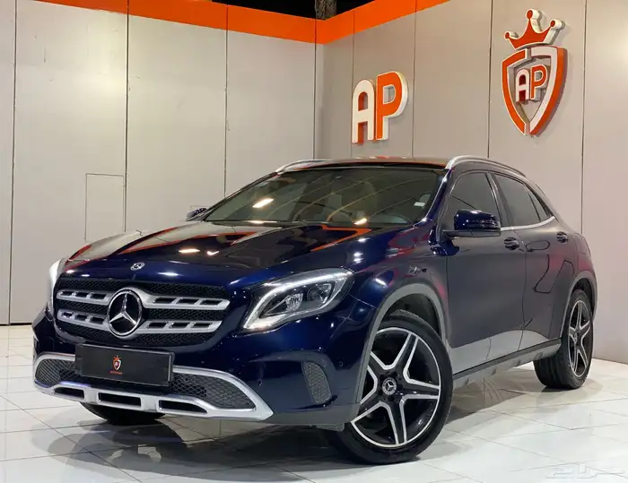 مرسيدس GLA250 2018 بحالة ممتازة 4