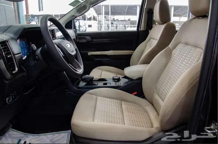 فورد ايفريست ستاندر -ليمتد موديل 2025 صيانة مجانية الجزيرة 9