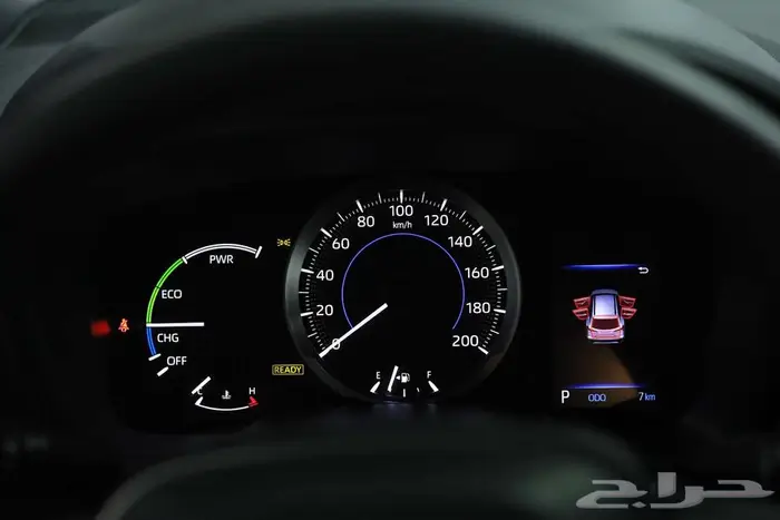 تويوتا كورولا كروس ستاندر ابيض هايبرد 2024 خصم خاص 4