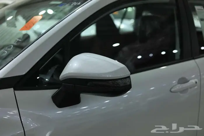 تويوتا كورولا كروس ستاندر ابيض هايبرد 2024 خصم خاص 7