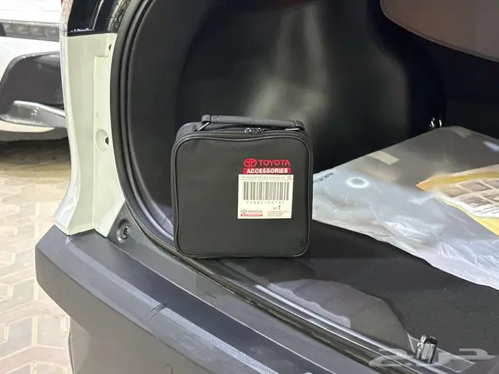 تويوتا كورولا كروس نص فل ابيض هايبرد 2025 اقل سعر كاش وبنوك 20