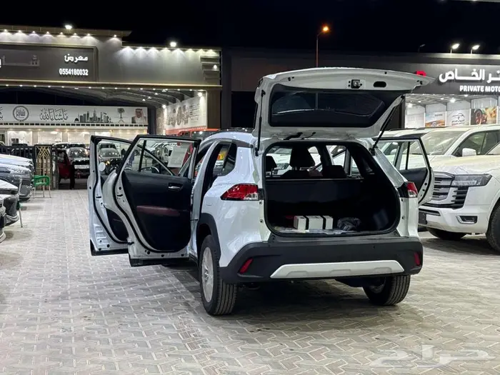 تويوتا كورولا كروس نص فل ابيض هايبرد 2025 اقل سعر كاش وبنوك 23