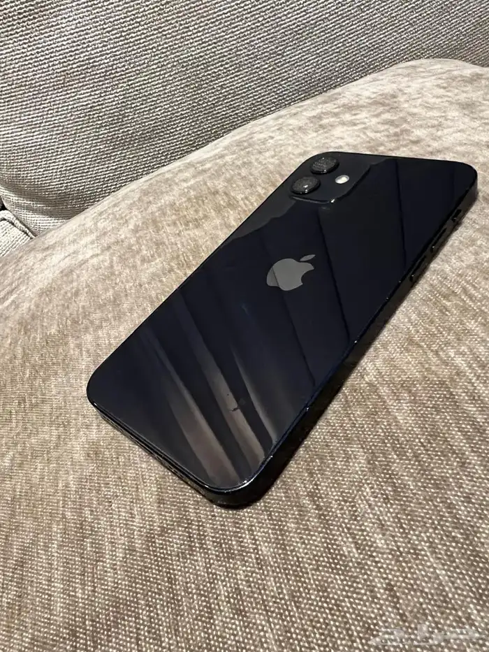 ايفون 12 العادي بدل 4