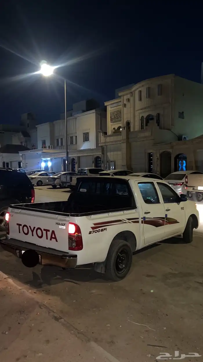 هايلوكس 2012 فل كامل GLX 1