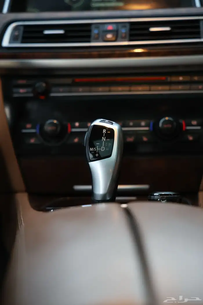 بي ام دبيلوا 760 .. طلبيه ( وكالة ) 24