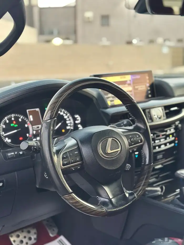 جيب لكزس 2018   سبورت فل كامل 10