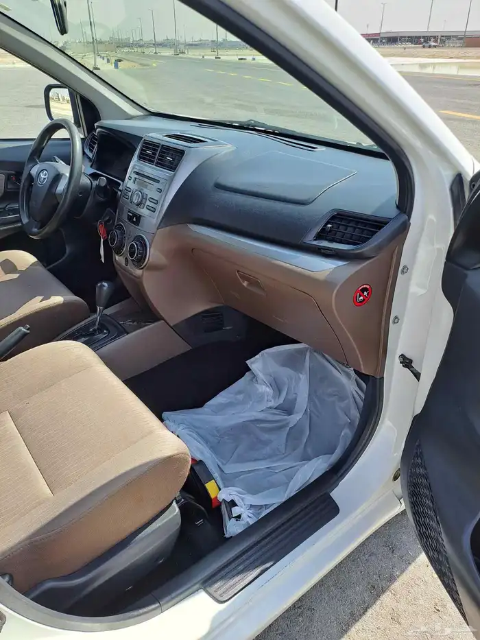 تويوتا افانزا 2018 5