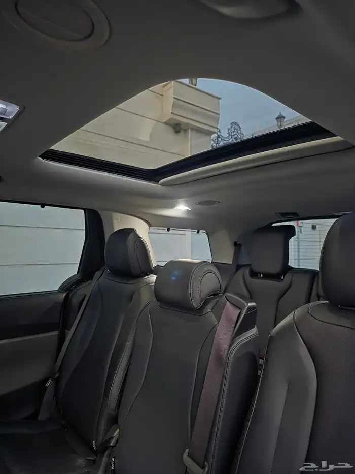 كيا كارنيفال 2025 11