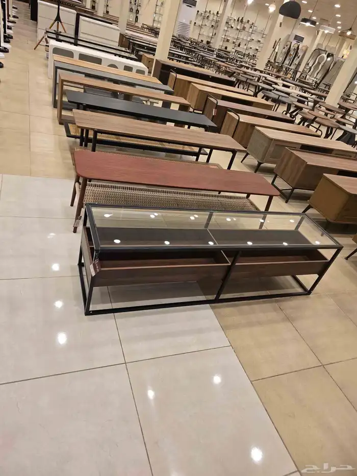 طاولات تلفزيون 11