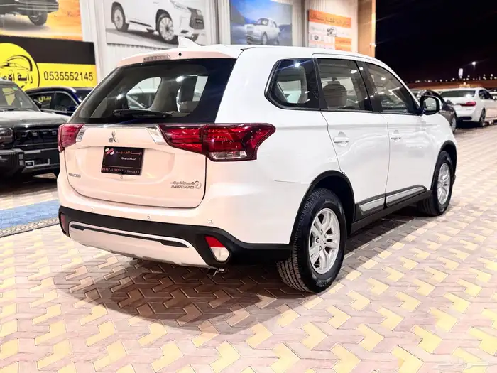 ميتسوبيشي أوتلاندر موديل 2019 5