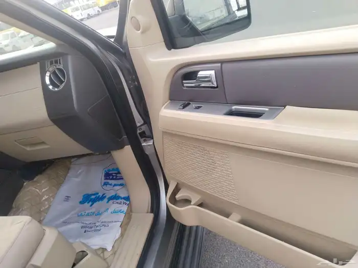 فورد اكسبديشن 2008 14