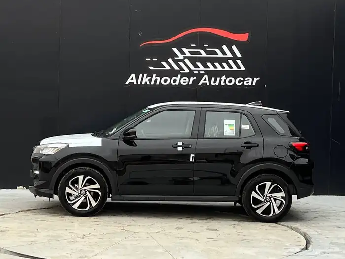 تويوتا رايز 2026 فل كامل اسود 5