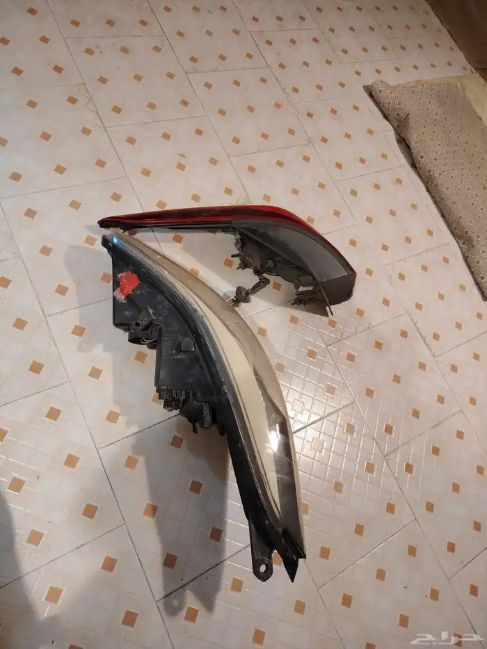 ااسطب خلفي وامامي من جهة الراكب وكاله نضيف 2