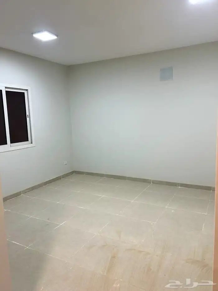 للايجار فيلا في بوابة الشرق 3