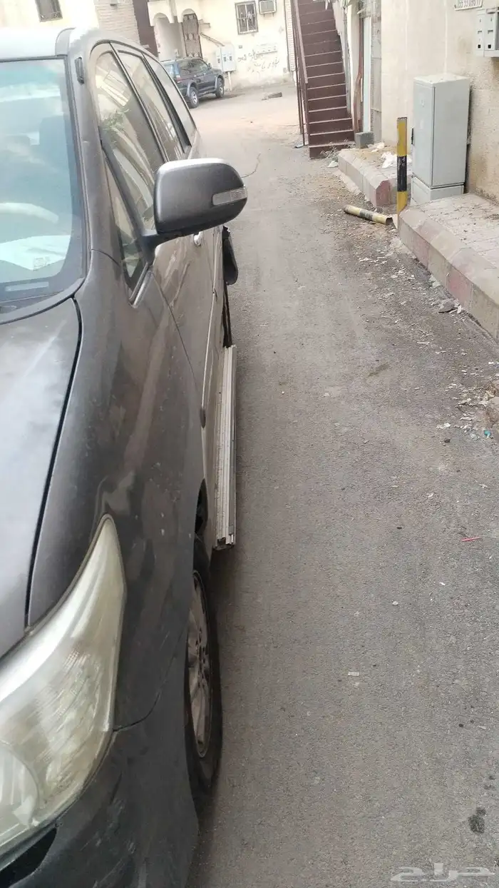 تويوتا إينوفا فاغن 2013 5