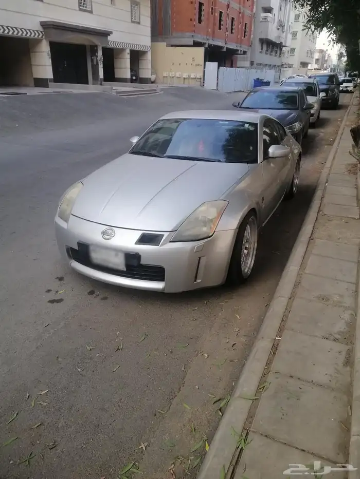 نيسان z350 1