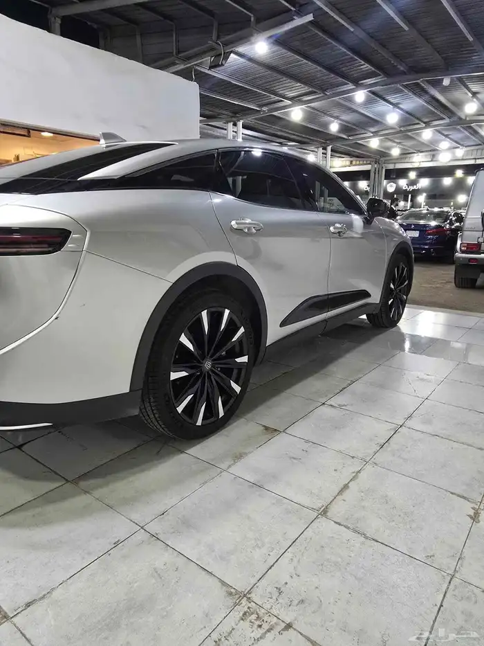 كراون فل ماجستك 7