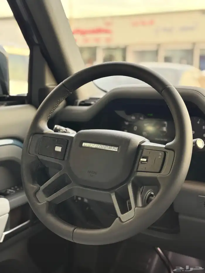 ديفندر - 2025 - 4 سلندر - صفار - ناغي 23