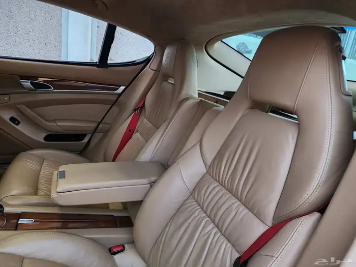 بورش باناميرا 2011 توربو 36