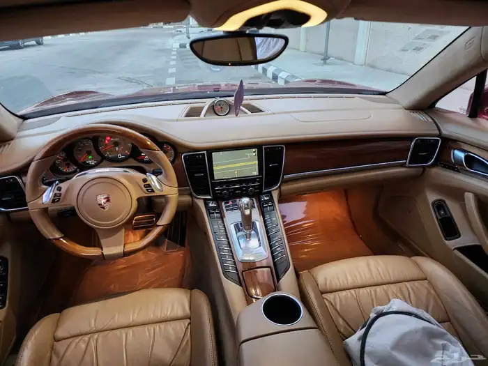 بورش باناميرا 2011 توربو 38