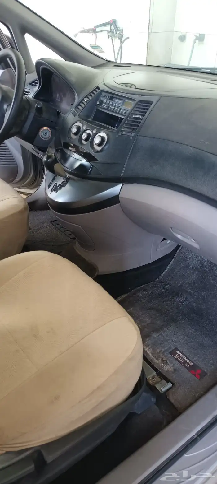 ميتسوبيشي جرانديز 2007 اتوماتيك 8