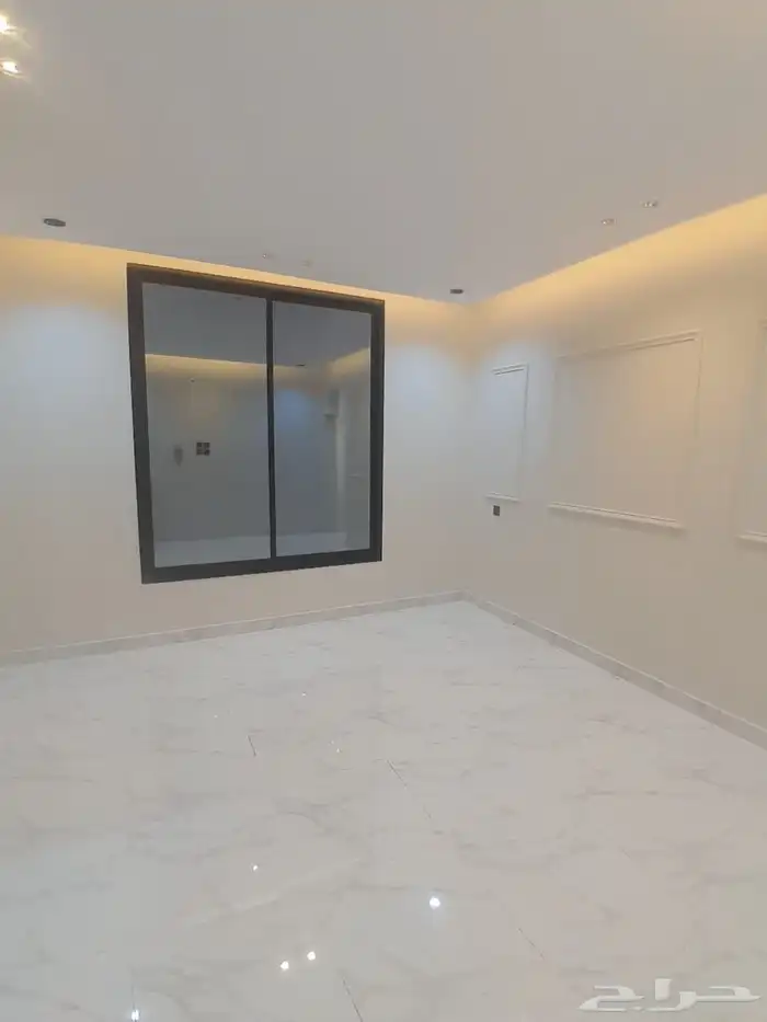 للبيع شقه دور ارضي بمدخل سيارة بسعر 550الف بمخطط 6 9