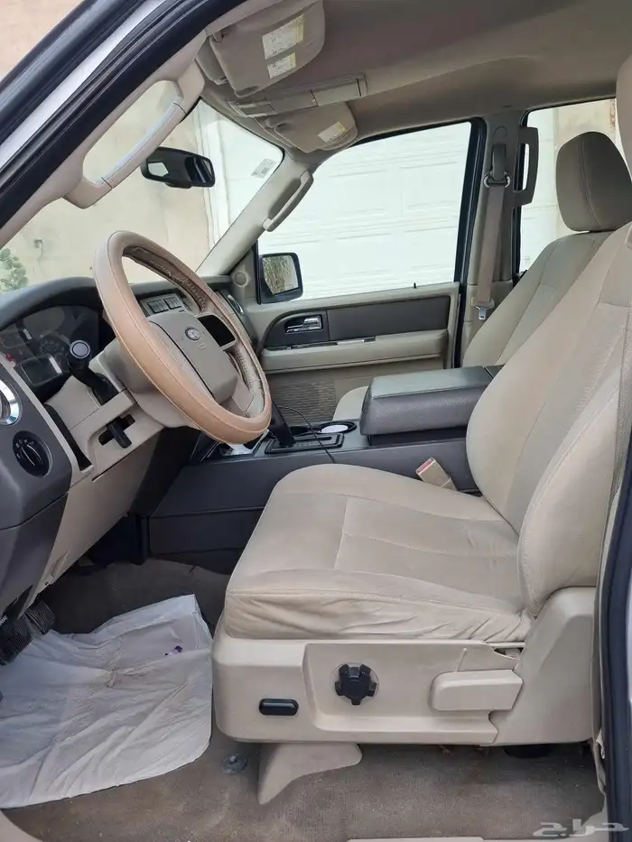 فورد اكسبديشن 2013 7