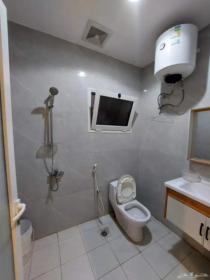 للبيع شقه تمليك مخطط 91جديدة 5 غرف وصالة 6