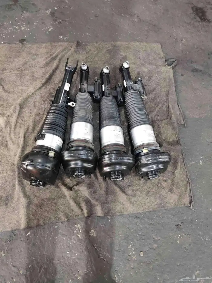 Hydraulic shock absorbers with a 6month warranty 9