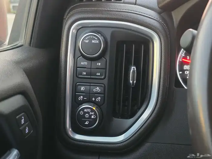 سلفرادو 2022 تريل بوس Z71 بحاله الوكاله 10