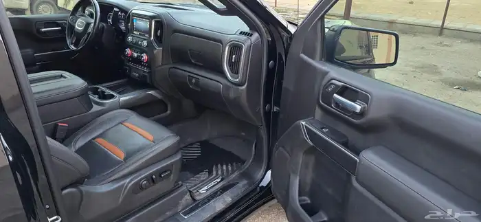 سييرا AT4 2021 15