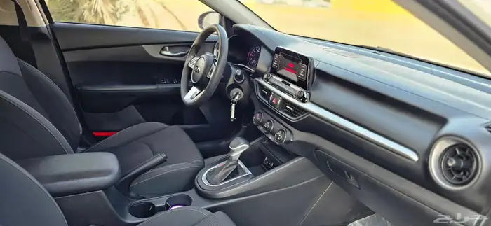 سيراتو 2020 إستاندر 2.0 13