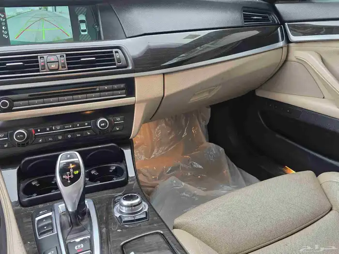 بي ام نادر i550 6