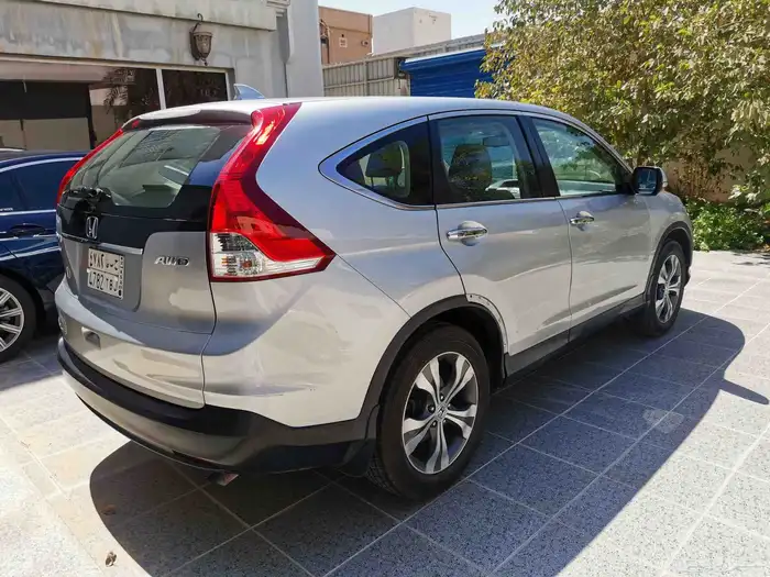 هوندا سي ار في 2013 4