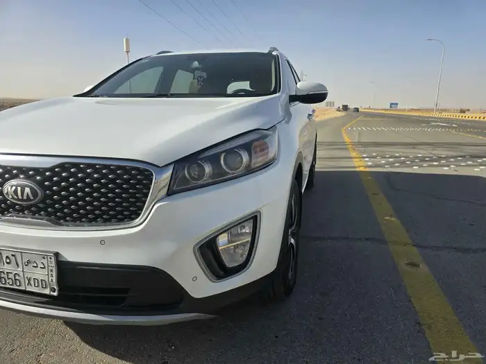كيا سورينتو 2016 7