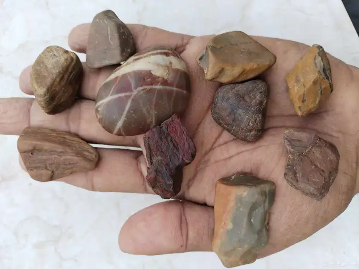 احجار كريمة 14