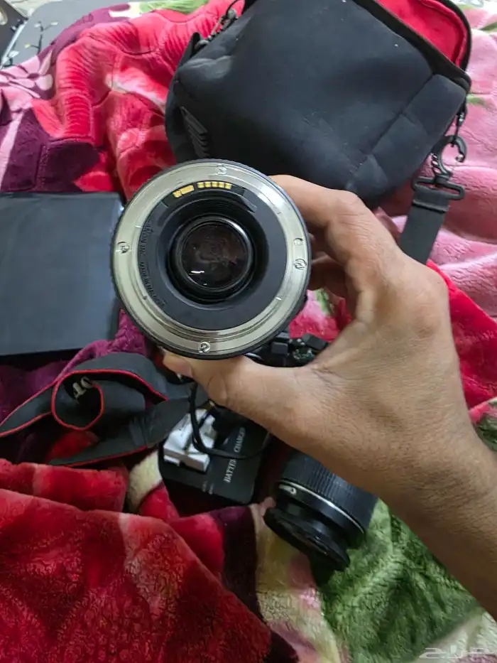 canon 700D 50mm lens 75-300 extra lense flash light 5