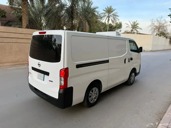 نيسان اورفان تجميد وتبريد مع عازل 2022 مخزن 2