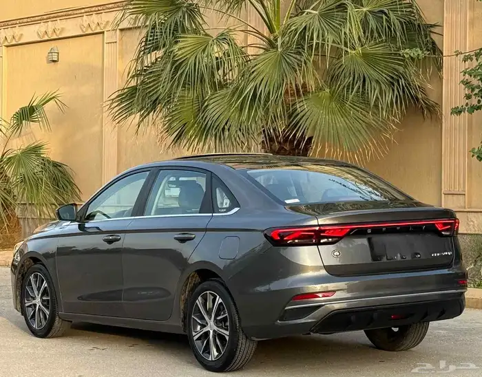 جيلي ام جراند 2024 فل كامل 6