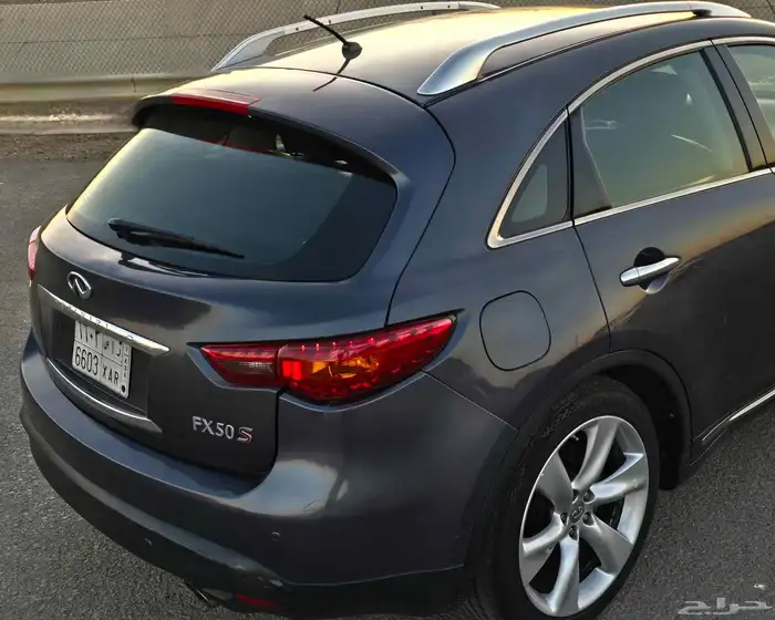 انفنتي FX 50s - اعلى فئة 2009 قمة الفخامة 30