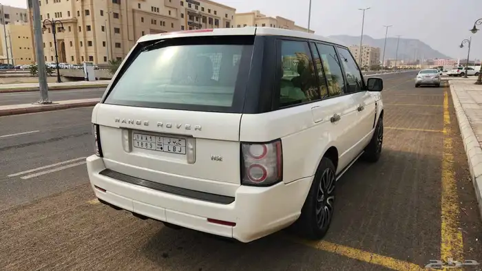 رنج روفر فوج HSE 2010 مخزن ماشية 113 ألف فقط 10