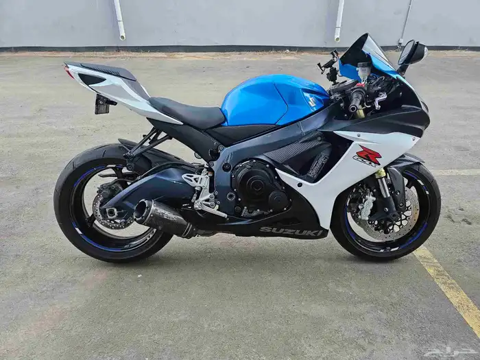 دباب ريس 750 سوزوكي 2011 GSXR750 8