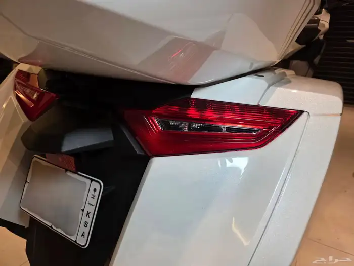 هوندا قولد وينق فل كامل بلاك اديشن 2020 وارد اليابان 18