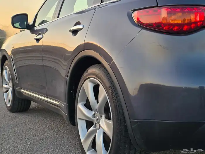 انفنتي FX 50s - اعلى فئة 2009 قمة الفخامة 33