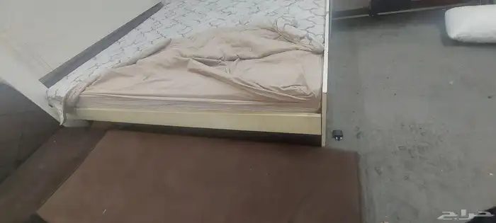 غرفة نوم سير مشي 2